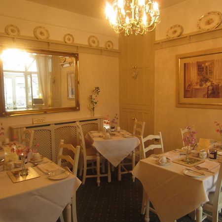 アンブルサイド ワーズワース ゲスト ハウス Bed & Breakfast エクステリア 写真
